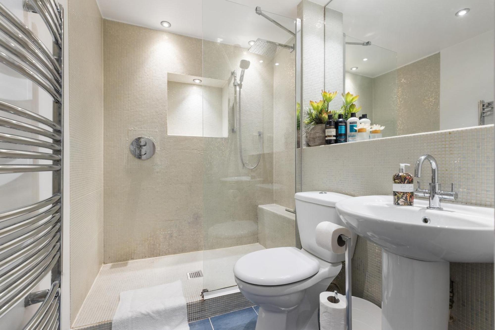 Westminster Classic Massionette London Luaran gambar