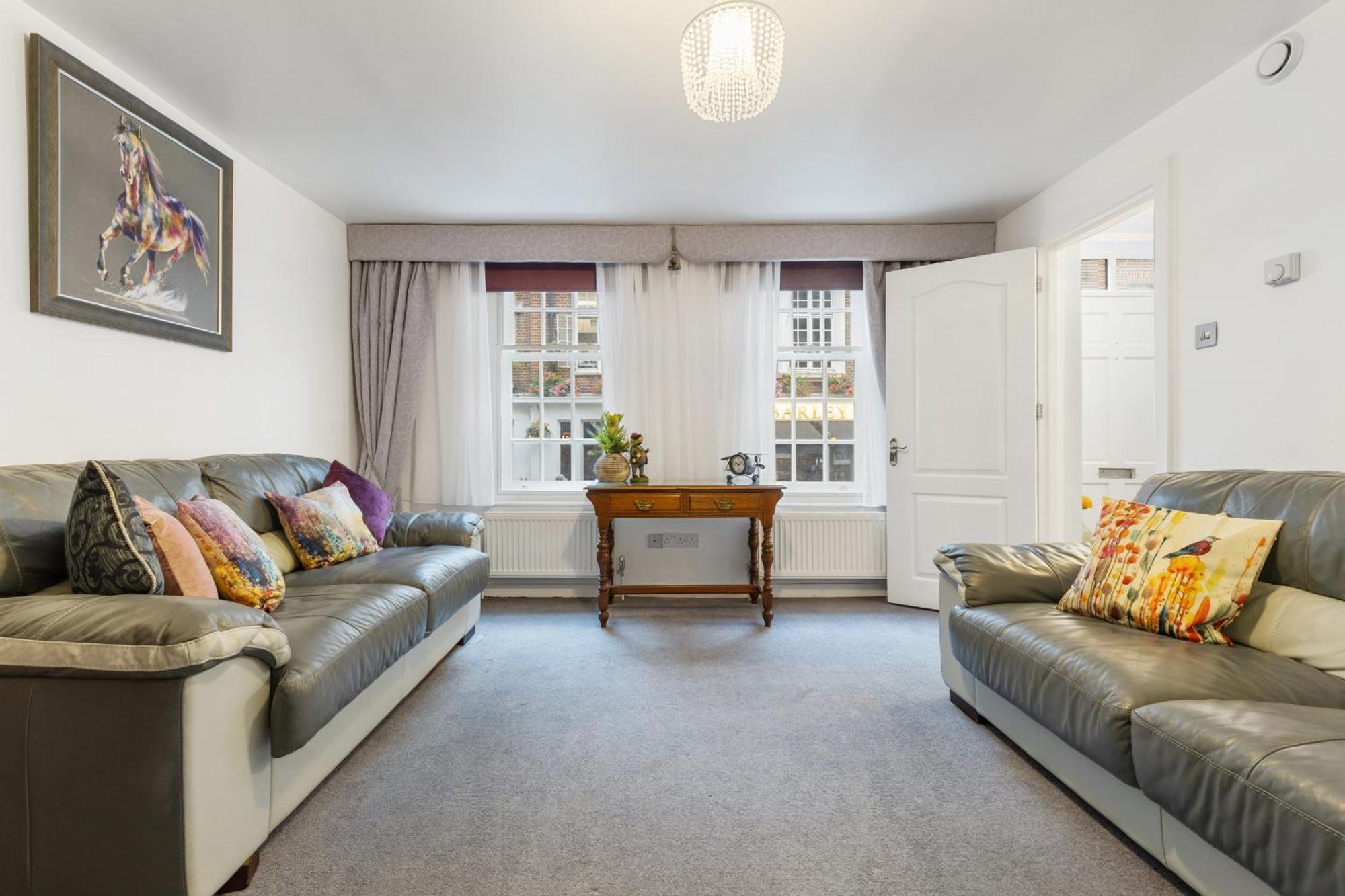 Westminster Classic Massionette London Luaran gambar